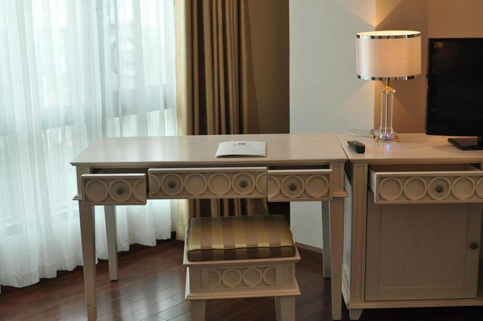 Royal Gate Hotel هانوي المظهر الخارجي الصورة